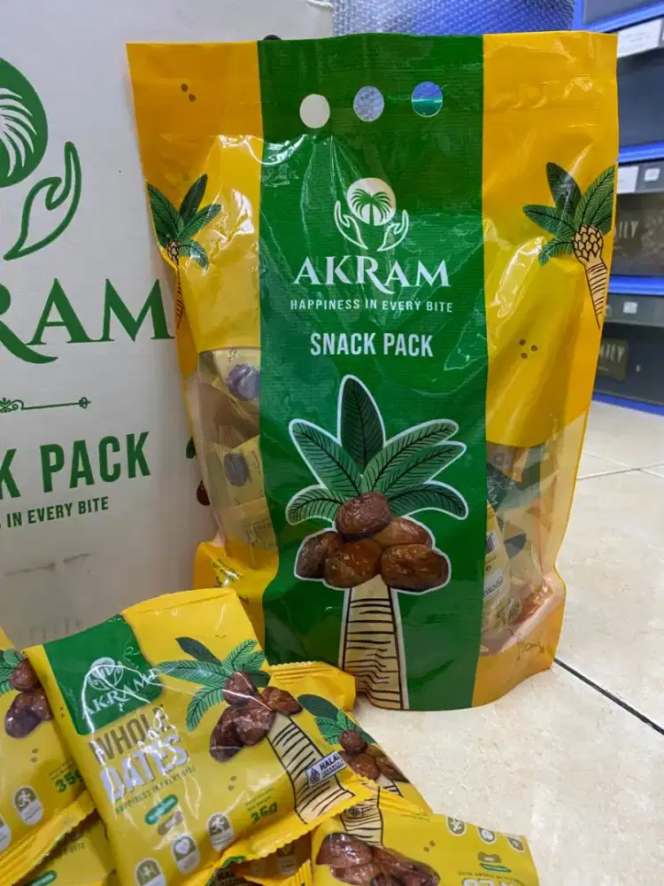 Kurma Akram snackpack isi 10pcs