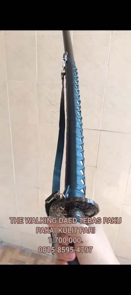 Koleksian Pedang Monster Hitam