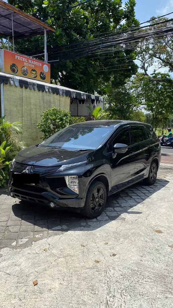 Xpander Sport Rockford (Black Edition)