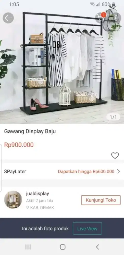 Gantungan baju  model terbuka