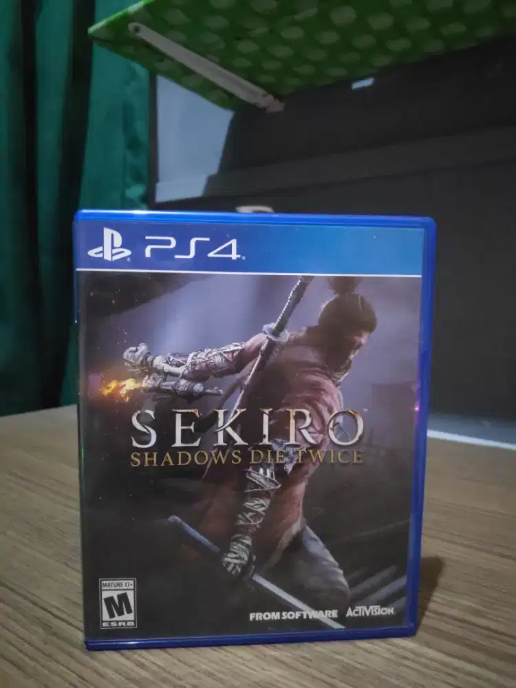 SEKIRO - BD PS 4