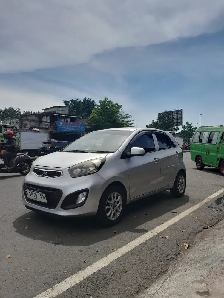 Kia Picanto 2011 Bensin