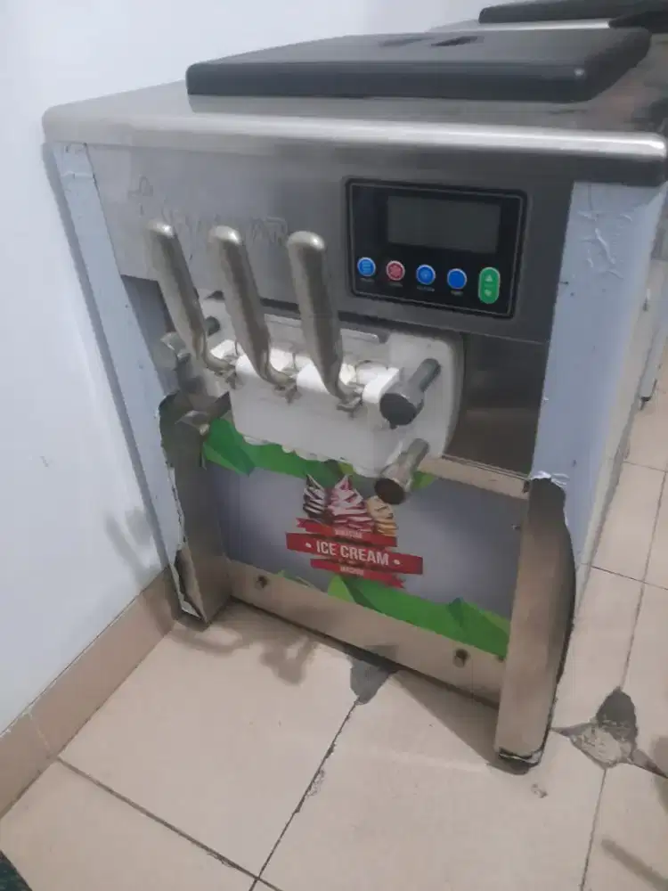 Mesin es cream wirastar