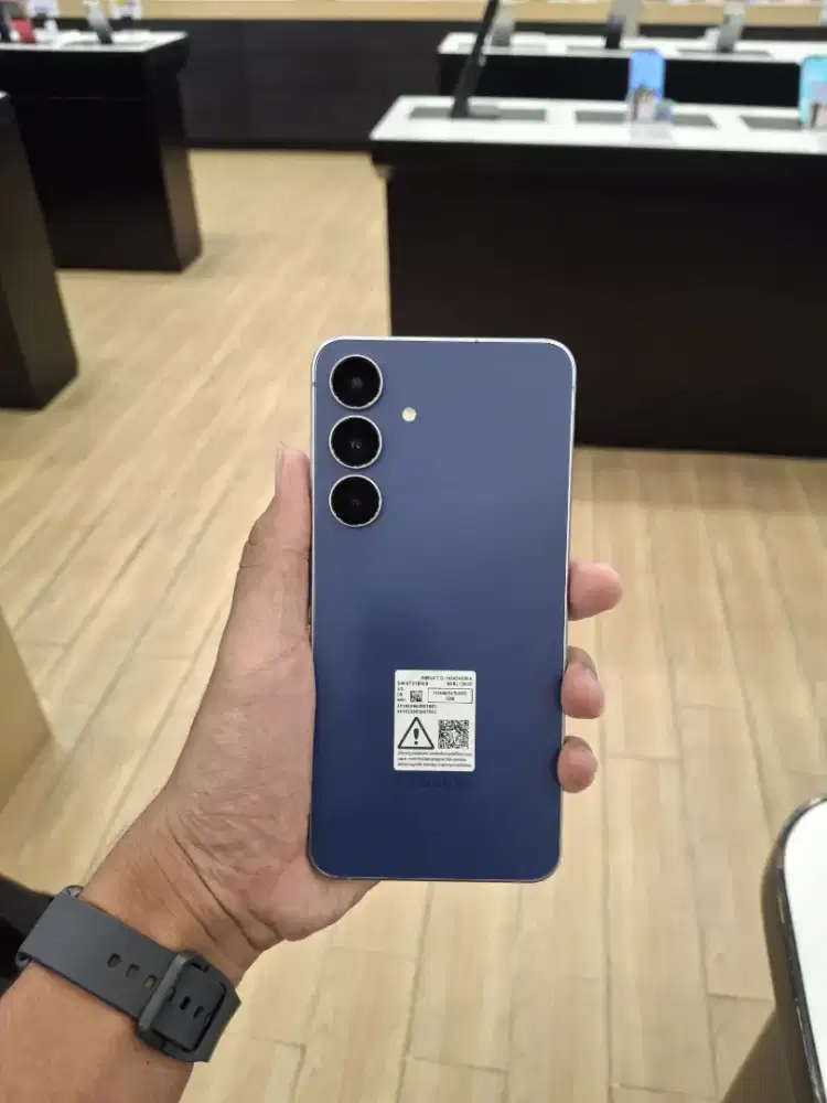 SAMSUNG S25 SERIES EXTRA CASHBACK UP TO 1JUTA