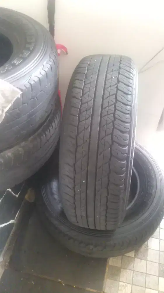Ban secound mitsubishi triton 245/70R16