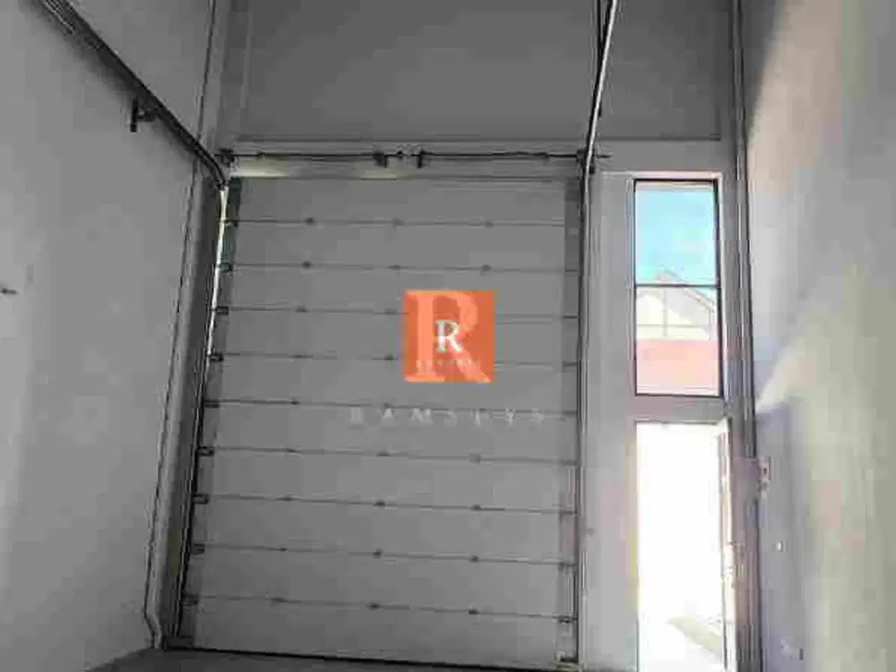 Disewakan gudang bersih siap pakai pik 2 Lt 120m² LB 102m²