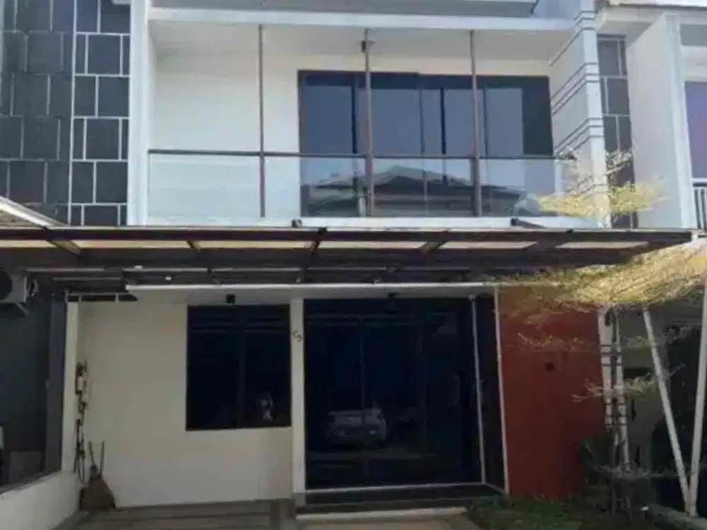 Rumah 2 Lantai Posisi Strategis Dekat MRT Lebak Bulus