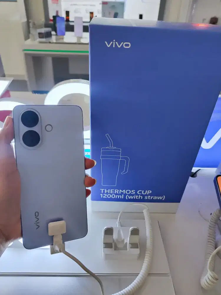 Vivo V60 Lite 4G PO Free Tumbler+casing anti gores 4x ganti