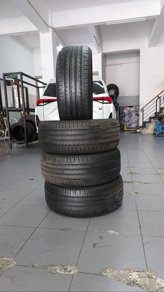 Toyo Proxes R52A. 215/50/18.Cck utk Innova,Xpander,Livina,Accord,Civic