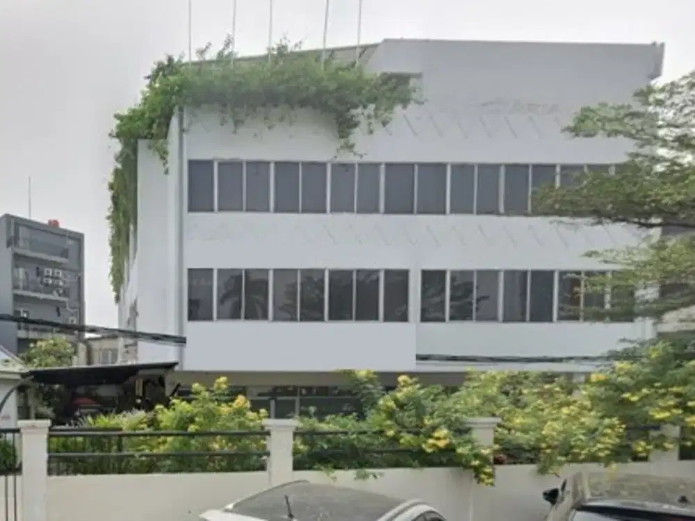 Gedung 3lt di Sultan Hasanudin Melawai, Hanya 5 Menit Ke Blok M Plaza