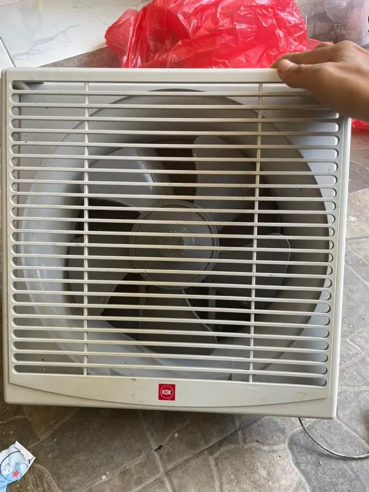 Exhaust fan merk KDK 10 inch