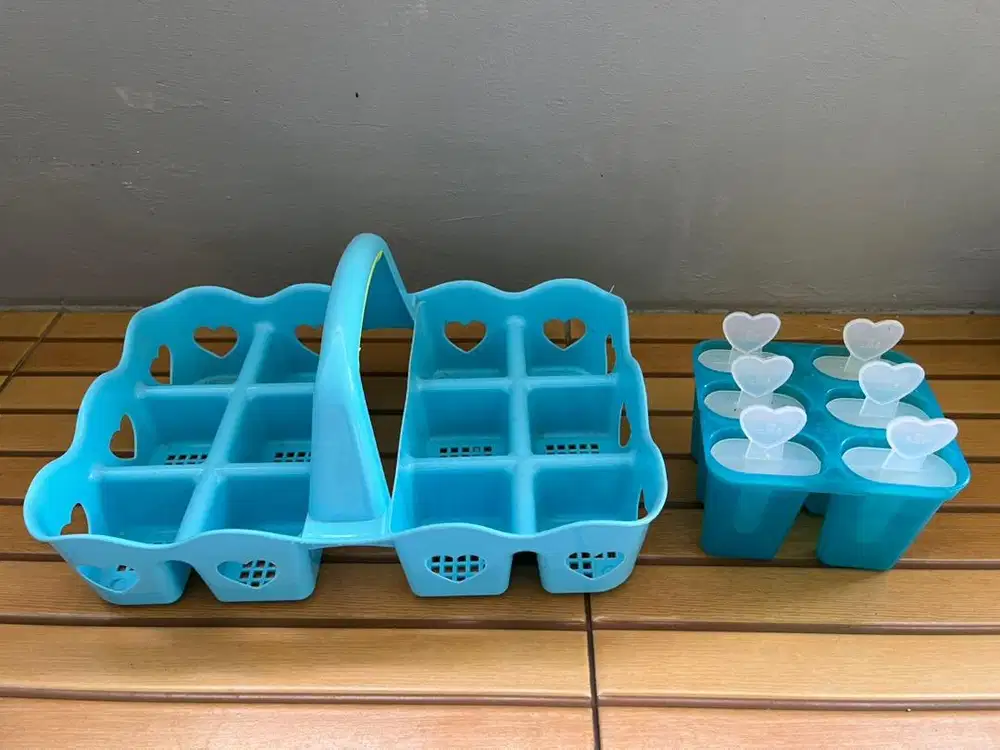 Tempat air mineral dan cetakan es krim murah