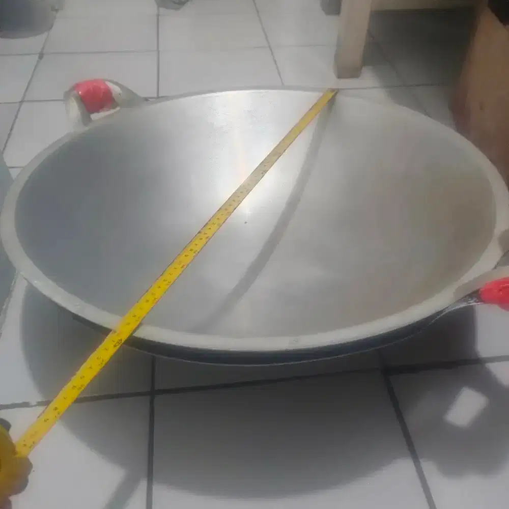 Dijual wajan atau penggorengan besar