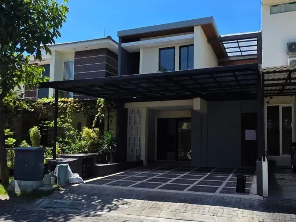 Rumah New Minimalis, 2 Lantai, Bagus & Strategis di Surabaya