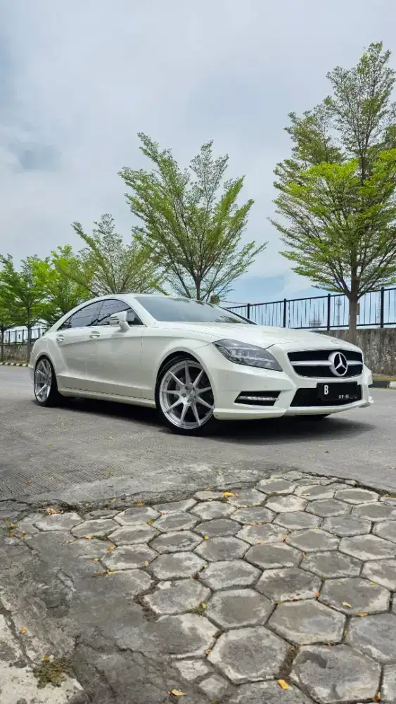 CLS350 AMG KM26rb full original sangat istimewa