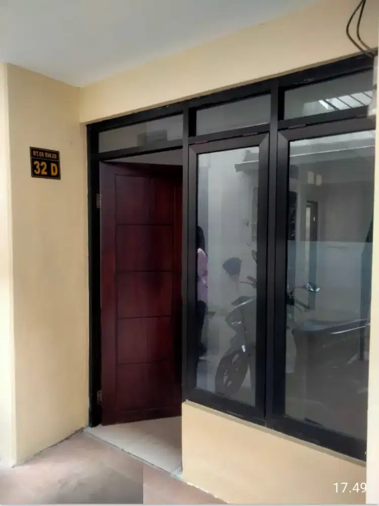 Di kontrkan tahunan / dijual