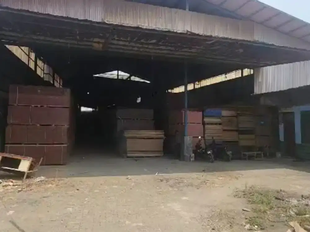 Gudang Marina Dadap Indah 2000m2 Ada Mess dan Kantor Dekat PIK