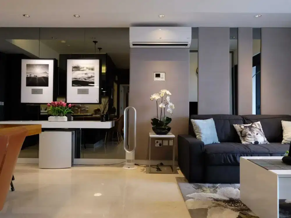 Disewakan Apartment 2br Tunjungan Plaza full furnished mewah the peak