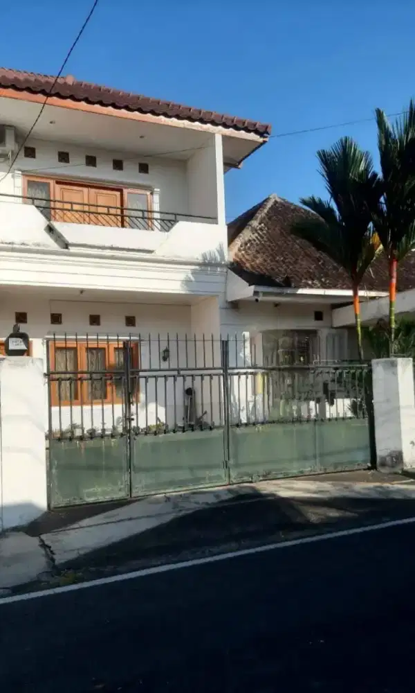 Rumah Dijual Lokasi Jl Buah Buahan Malang