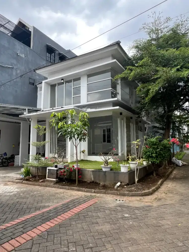 Rumah Minimalis Lokasi Private Dieng Malang