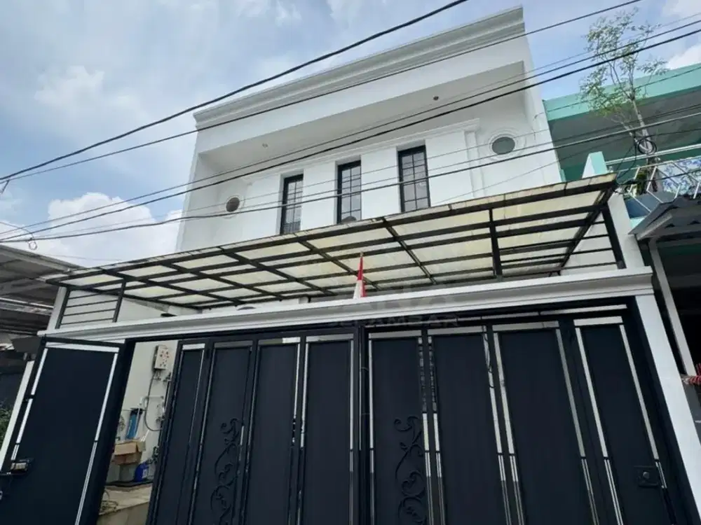 ANA RUMAH UK 8X15M MODEL AMERICAN CLASSIC DI KOMPLEK MERUYA