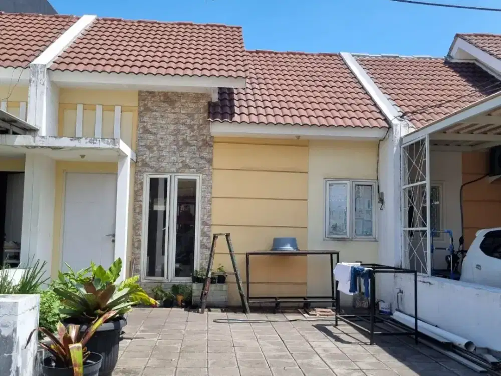 Dijual Rumah 2 Unit Jejer di Grand Deltasari Waru Sidoarjo