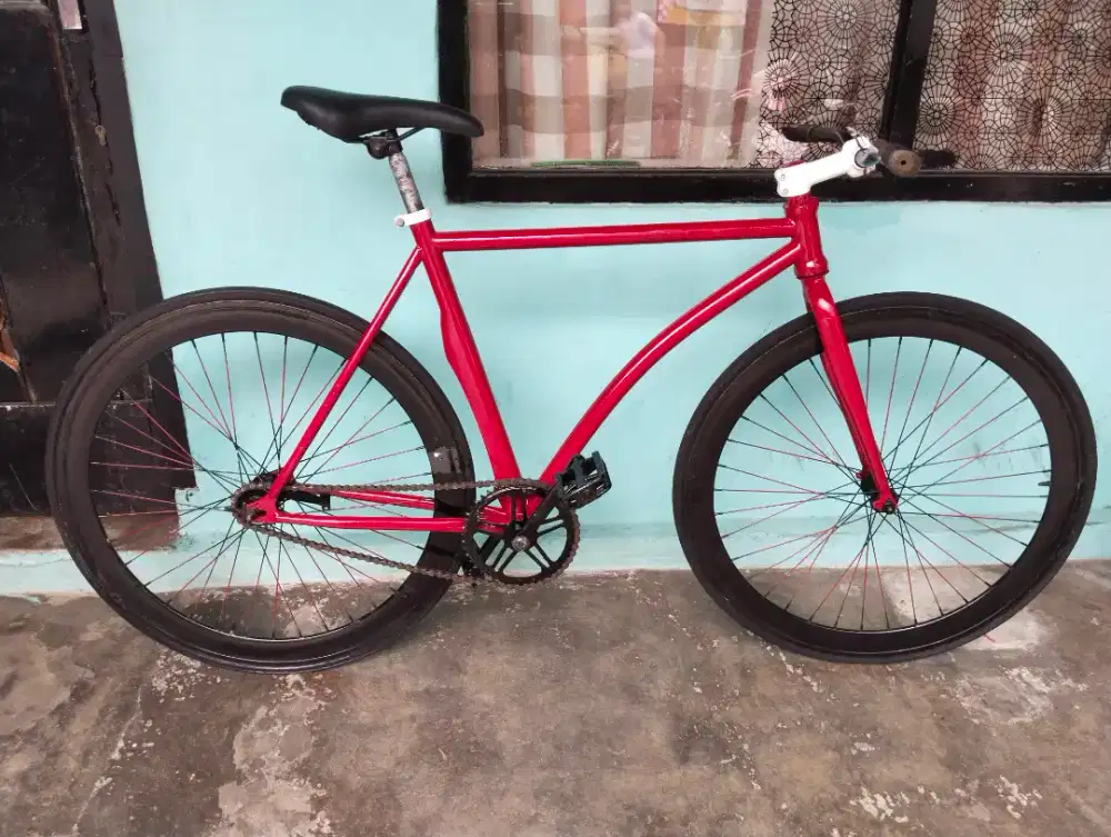 Sepeda fixie odsy