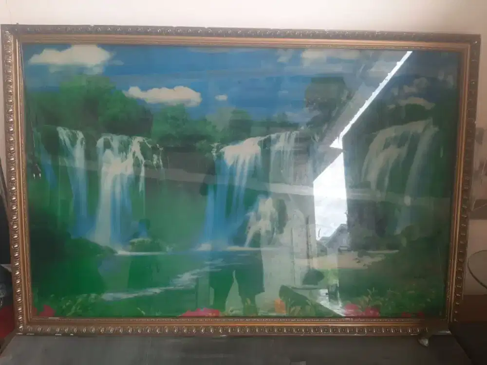 Lukisan air terjun elektrik