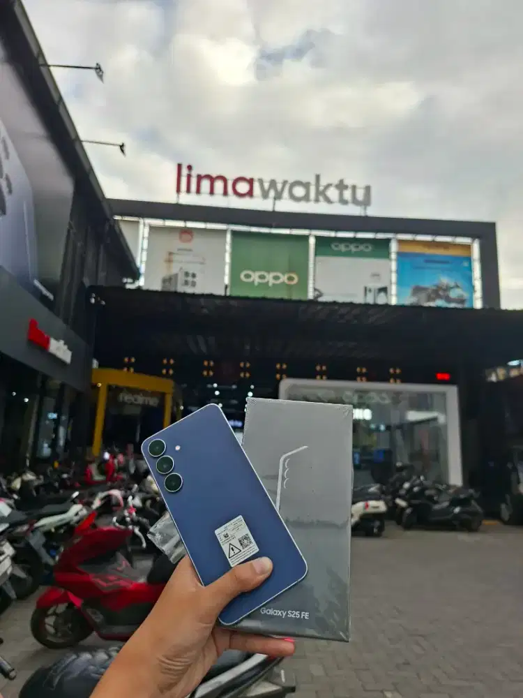 SAMSUNG S25FE 12/256 SPESIAL BELI HARI FREE ADAPTOR