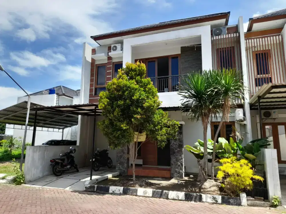 Rumah 2 lantai Pondok Permai Mlati dekat Jogja City Mall3