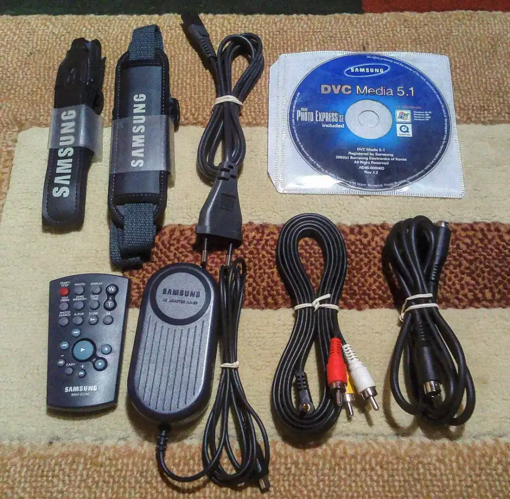 Aksesoris kelengkapan handycam jadul samsung