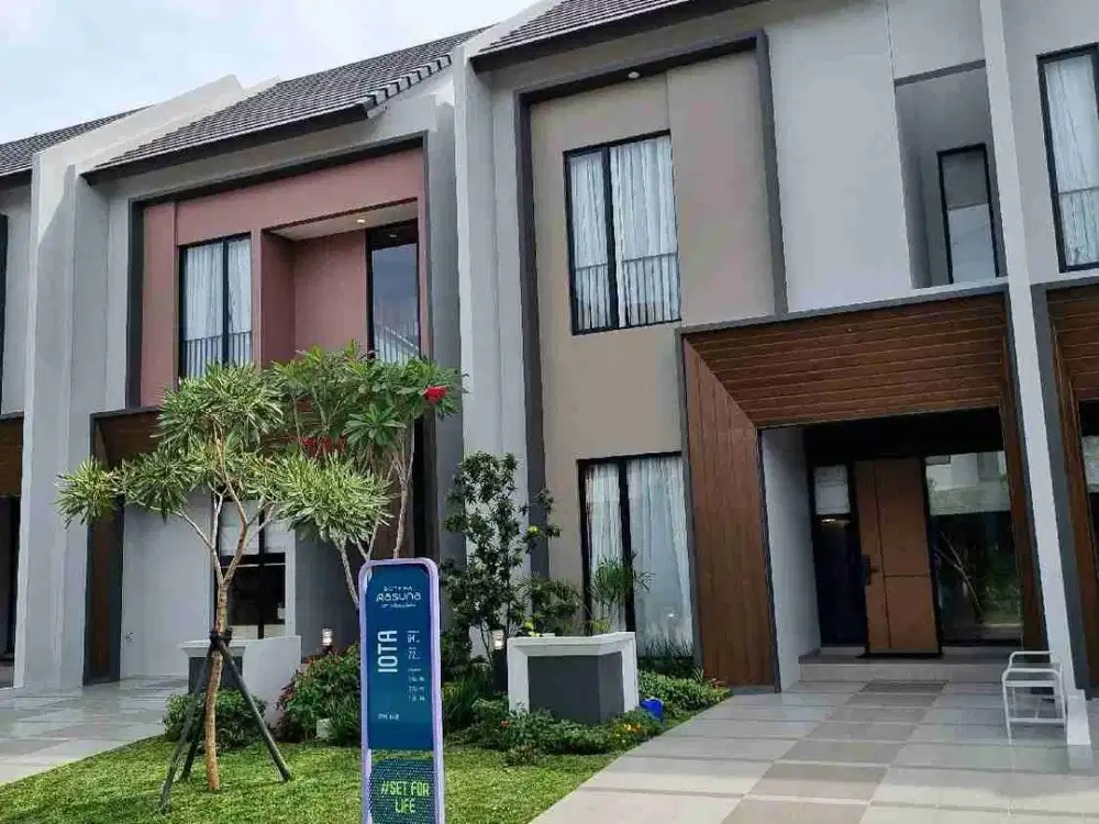 15 menit ke Living World Mall! Rumah Sutera Rasuna Alam Sutera 2