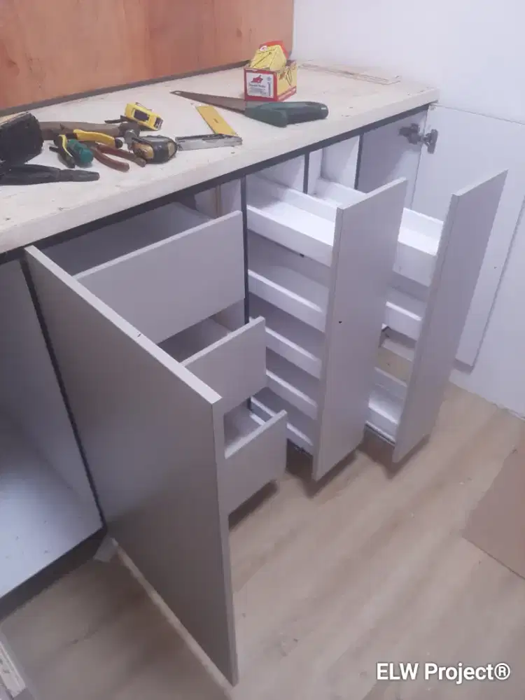 Kitchen Set Backdrop Tv Lemari Meja Kasir dll