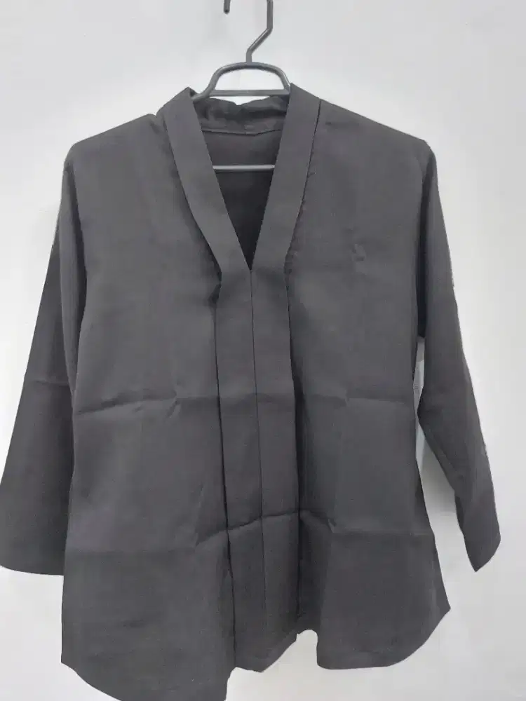 Kebaya kutubaru hitam sifon