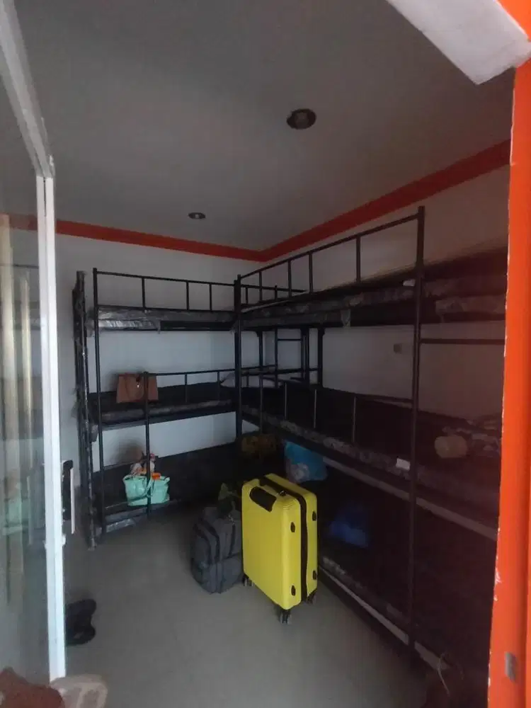 Ranjang Besi 3 Susun