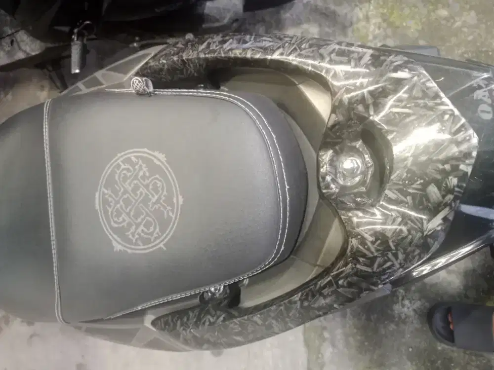 Behel karbon vario  150 led old