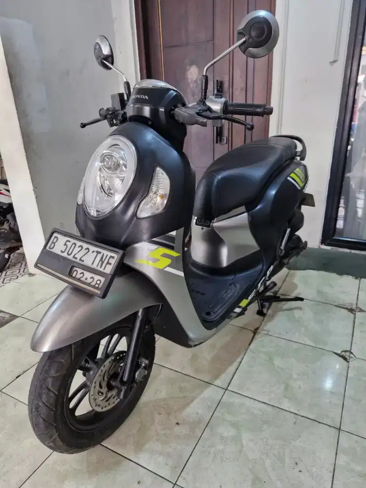 SCOOPY SPORTY 2023, B DKI, FULL ORI, MESIN SEHAT, ISTIMEWA