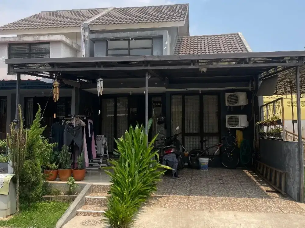 rumah rapi di Graha raya Shm