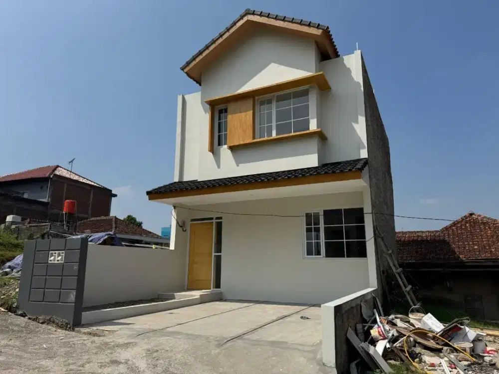 Rumah 2 lantai di padasuka bandung dkt mesjid Pusdai kota bandung