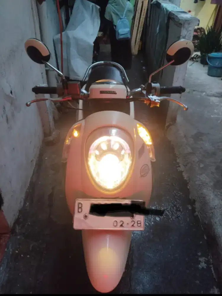 Honda Scoopy-FI 2013