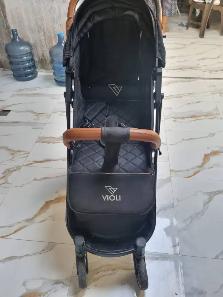 Jual Stroller Preloved Violi