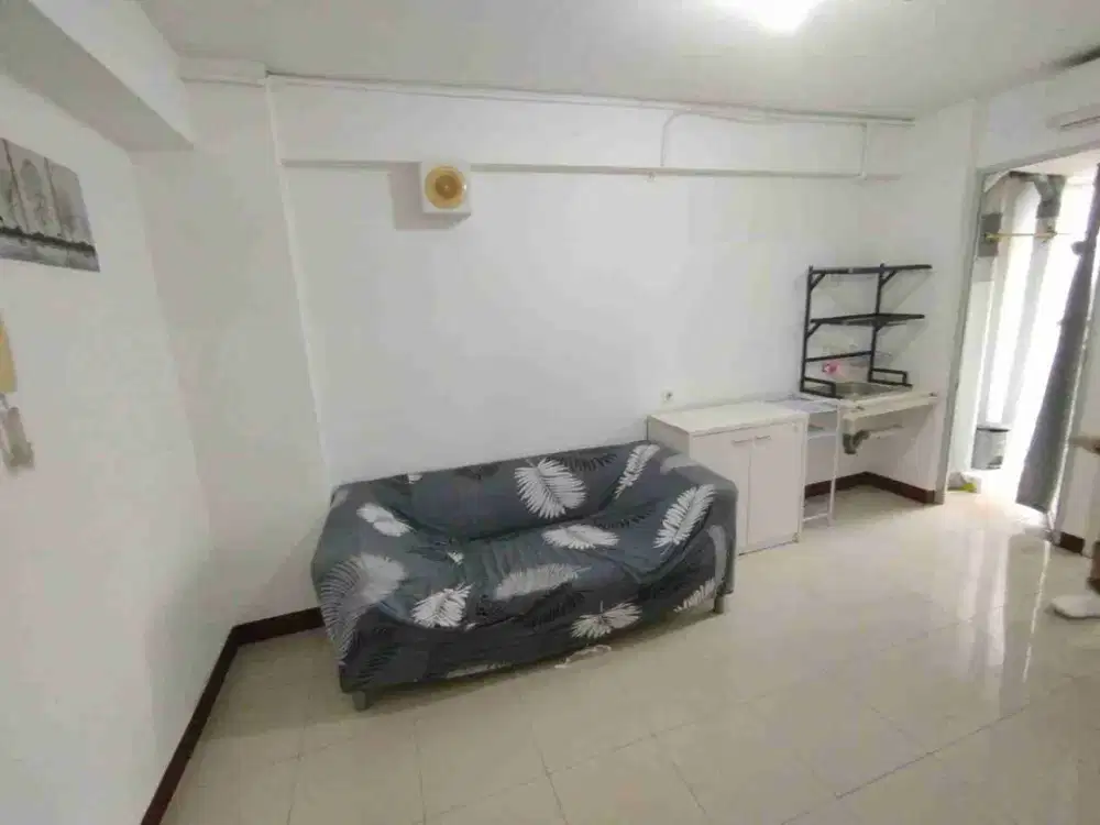 Disewakan 2BR Kosongan Tower Dahlia Apartemen Bassura City