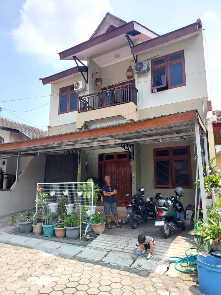 Rumah Lingkungan Perumahan di Tata Bumi Godean
