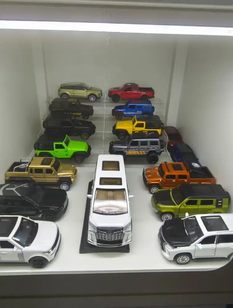 Dijual Koleksi Diecast borongan