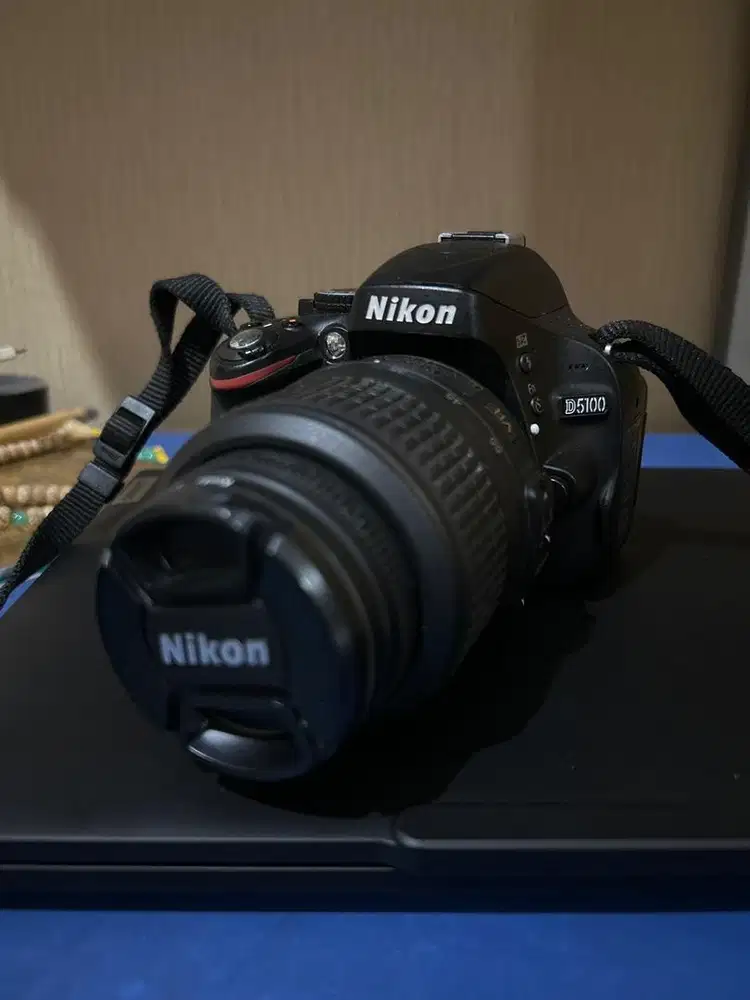 DSLR Nikon D5100