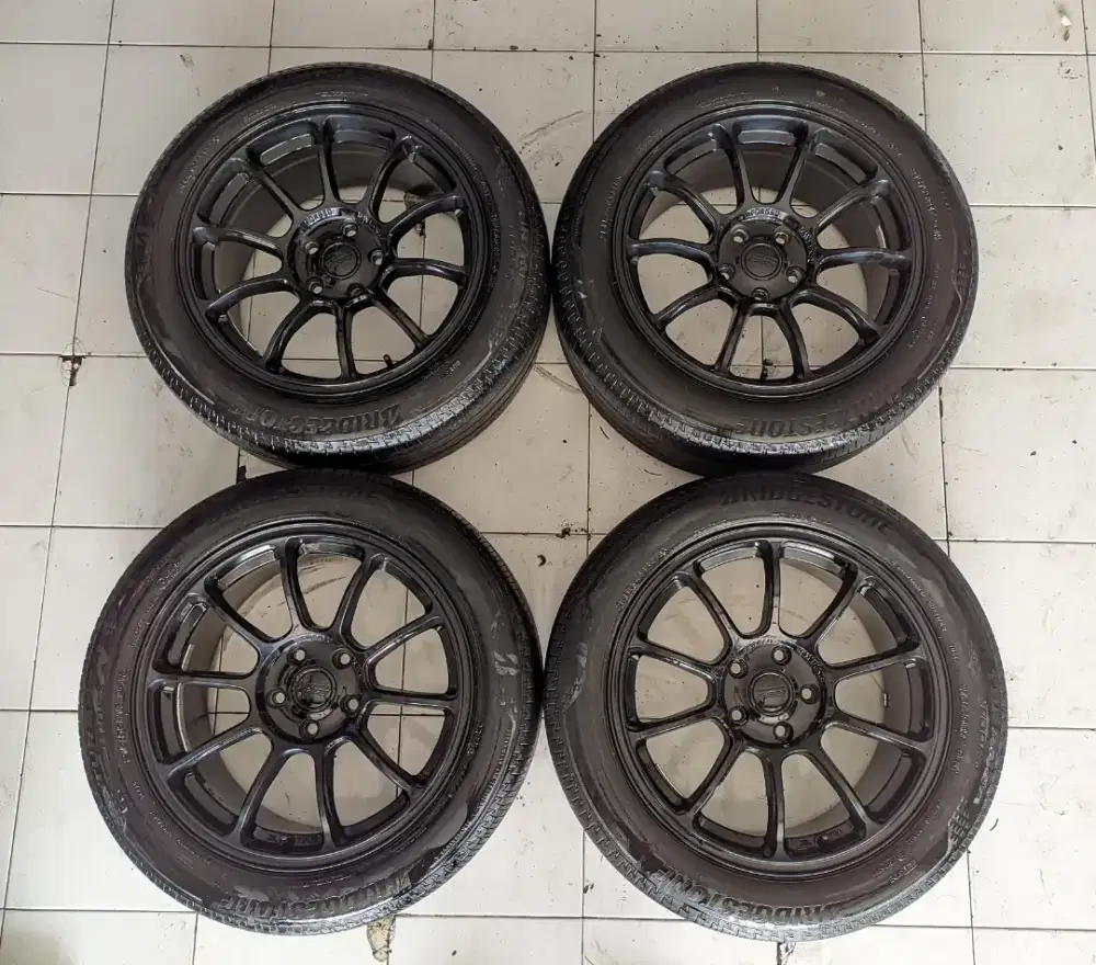 R17 Ze40 L8rata Et35 pcd 5x114 mulus+Ban Turanza 80%