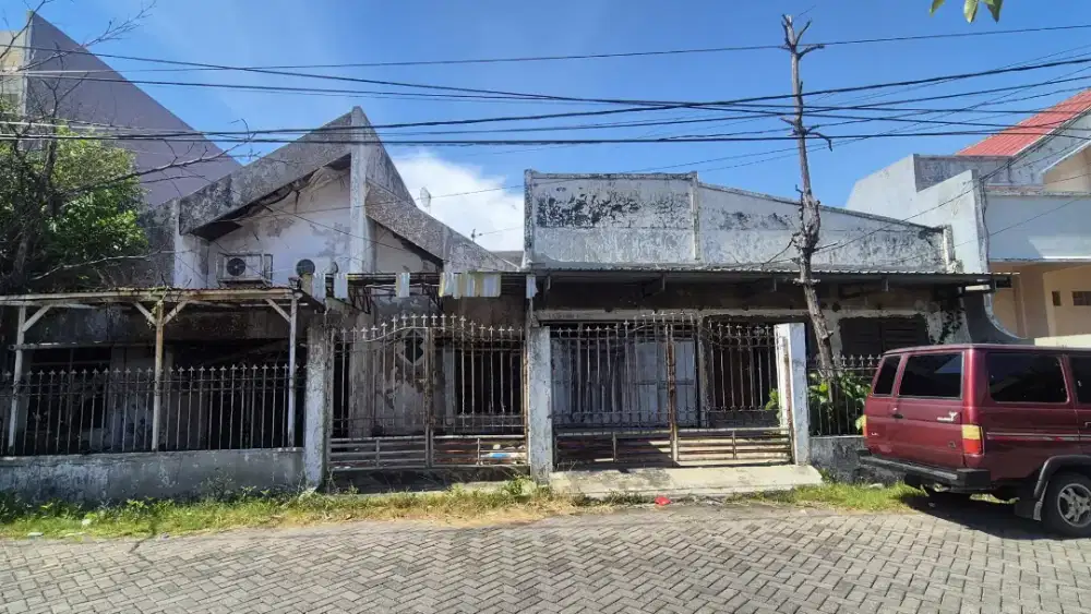 Dijual Rumah Hitung Tanah di Karang Empat Surabaya
