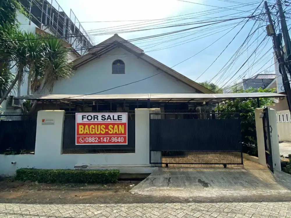 HOT SALE  Rumah Murah Luas 180 m2 di Sektor 4 Bintaro