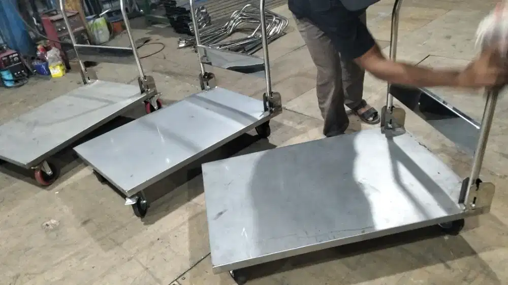 Trolley barang stainless