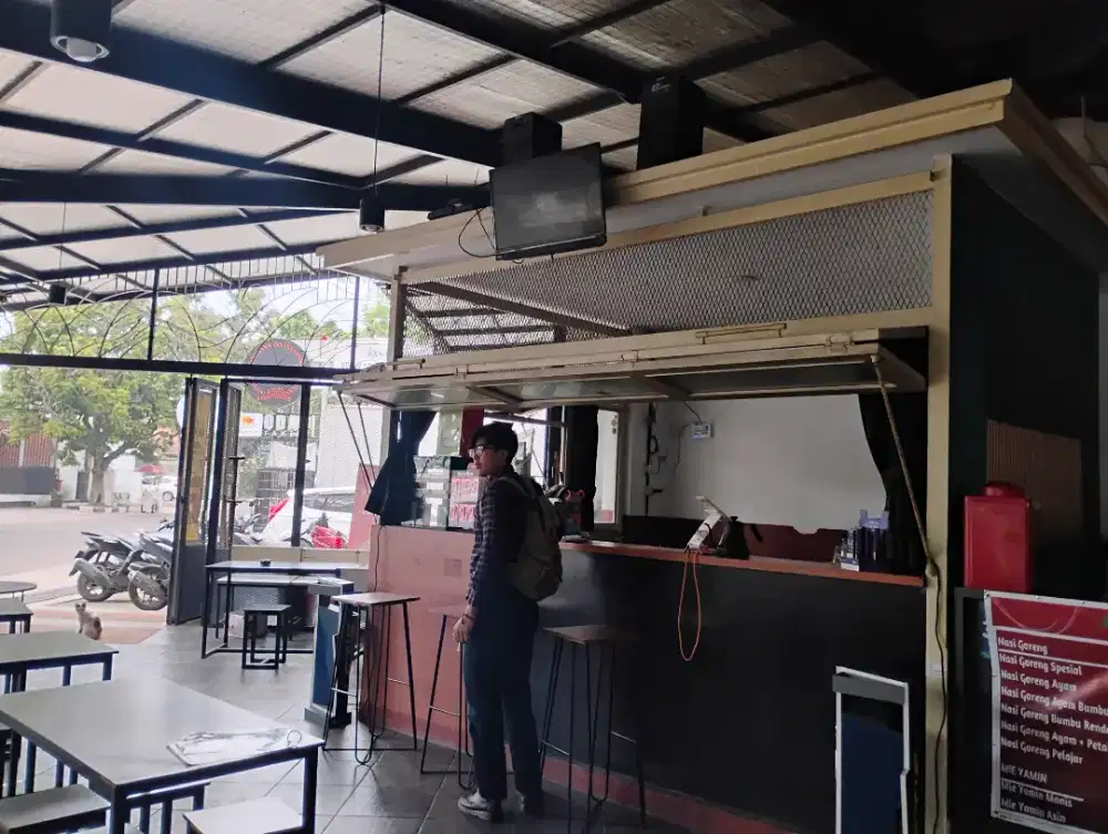 Booth coffeeshop mantap